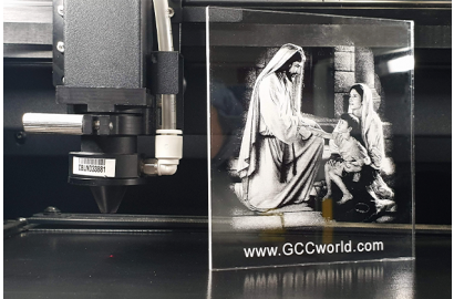Can GCC LaserPro laser engraver make 3D images inside a crystal?